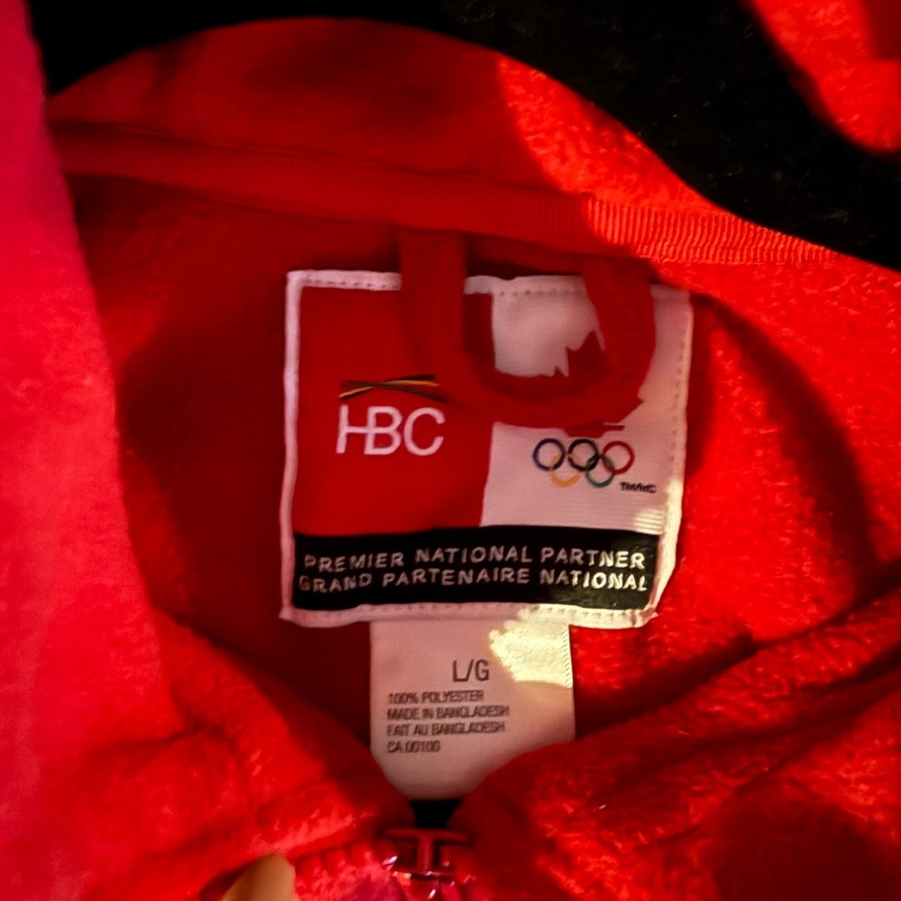 HBC Team Canada Olympic Red Fleece Full Zip Vest Women's Large - Picture 2 of 7
